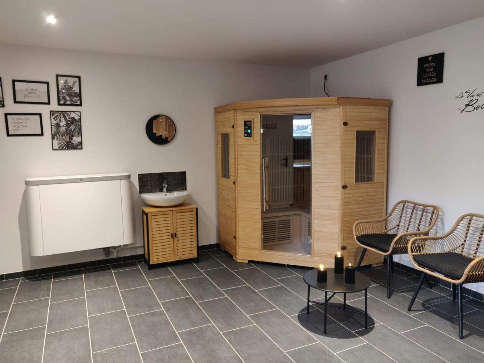 Chambres D'Hotes Chateau Pierre De Montignac Civrac-en-Médoc Eksteriør bilde