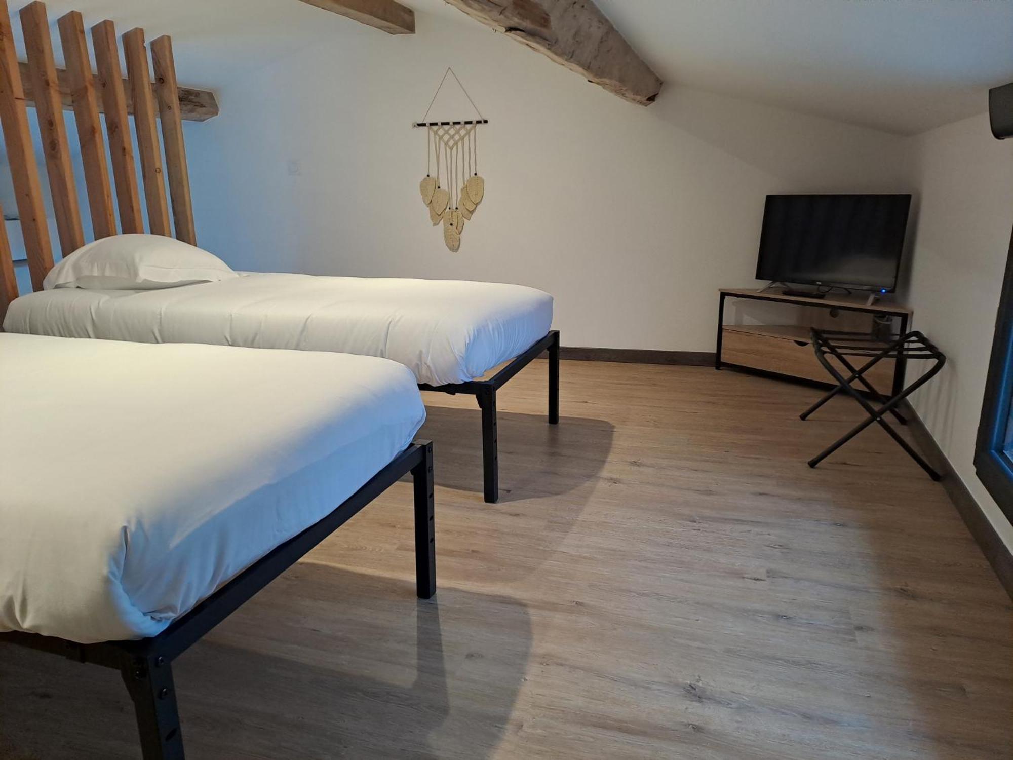 Chambres D'Hotes Chateau Pierre De Montignac Civrac-en-Médoc Eksteriør bilde